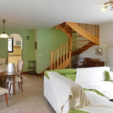 Maison En Village *