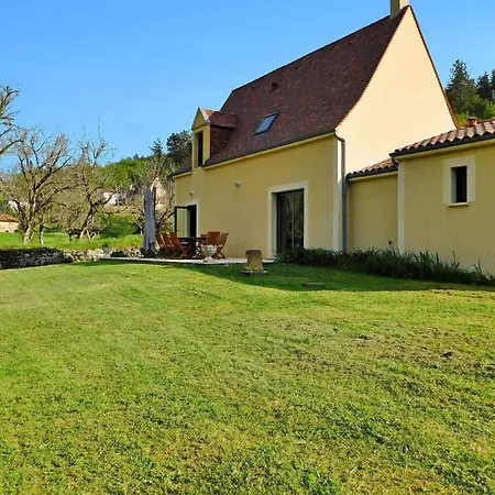 Maison En Village *